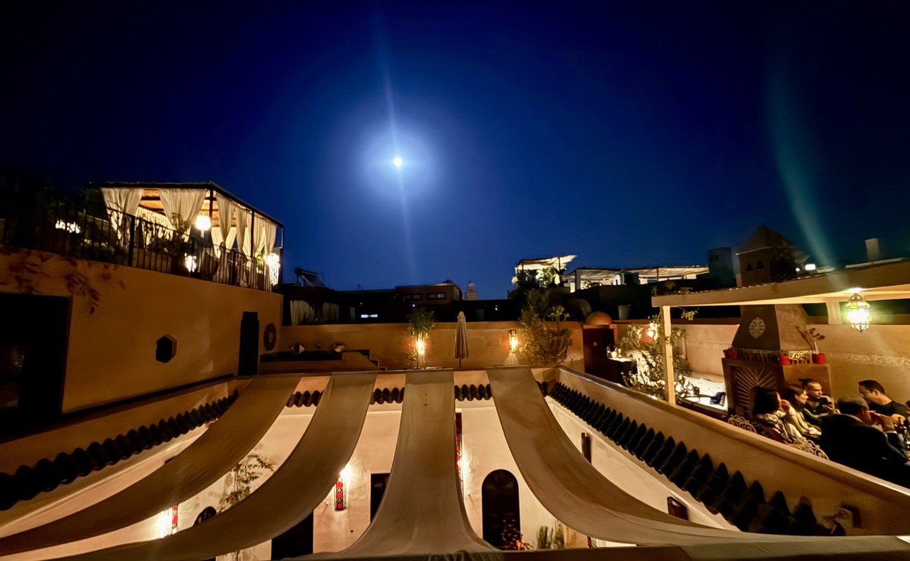 Galleria Riad Ta'achchaqa – Lusso & Charme a Marrakech